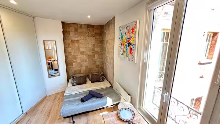 Studio lumineux de Dominique à Asnières-sur-Seine